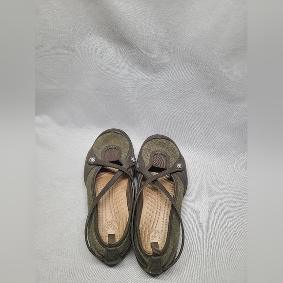 Crocs Celeste Mary Jane Brown Criss Cross Strap Slip on Shoes Womens Size 6 - Picture 6 of 6
